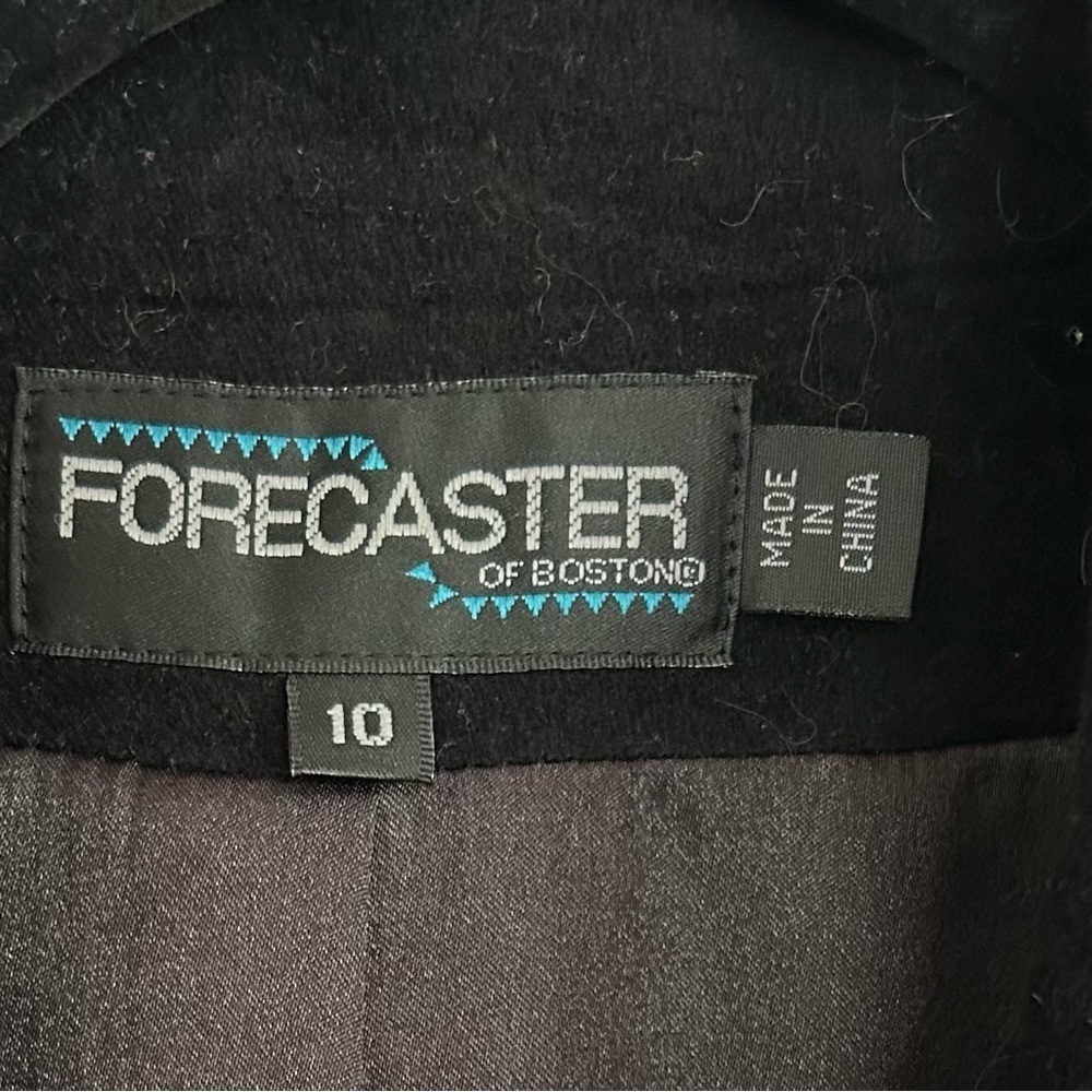 Forecaster of Boston Women Sz 10 Fine Lambswool Black Pea Coat Quiet Luxury - Picture 4 of 6